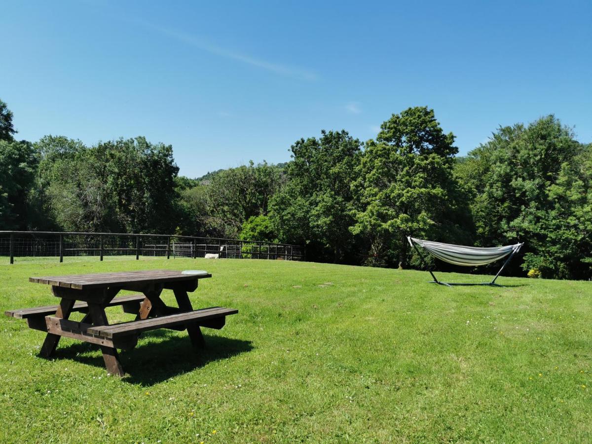 Wellstone Cottages - Honey Coach House Llanfyrnach Εξωτερικό φωτογραφία